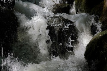 parkowy wodospad